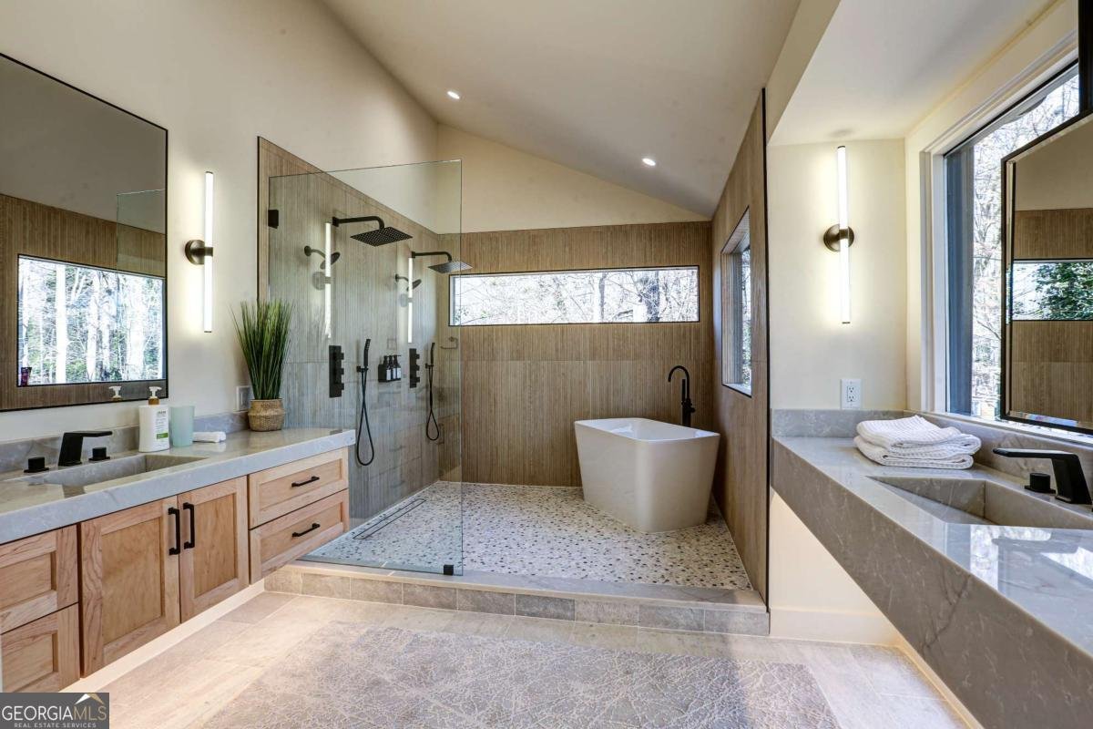 6680 Lawson Circle Gainesville - 23