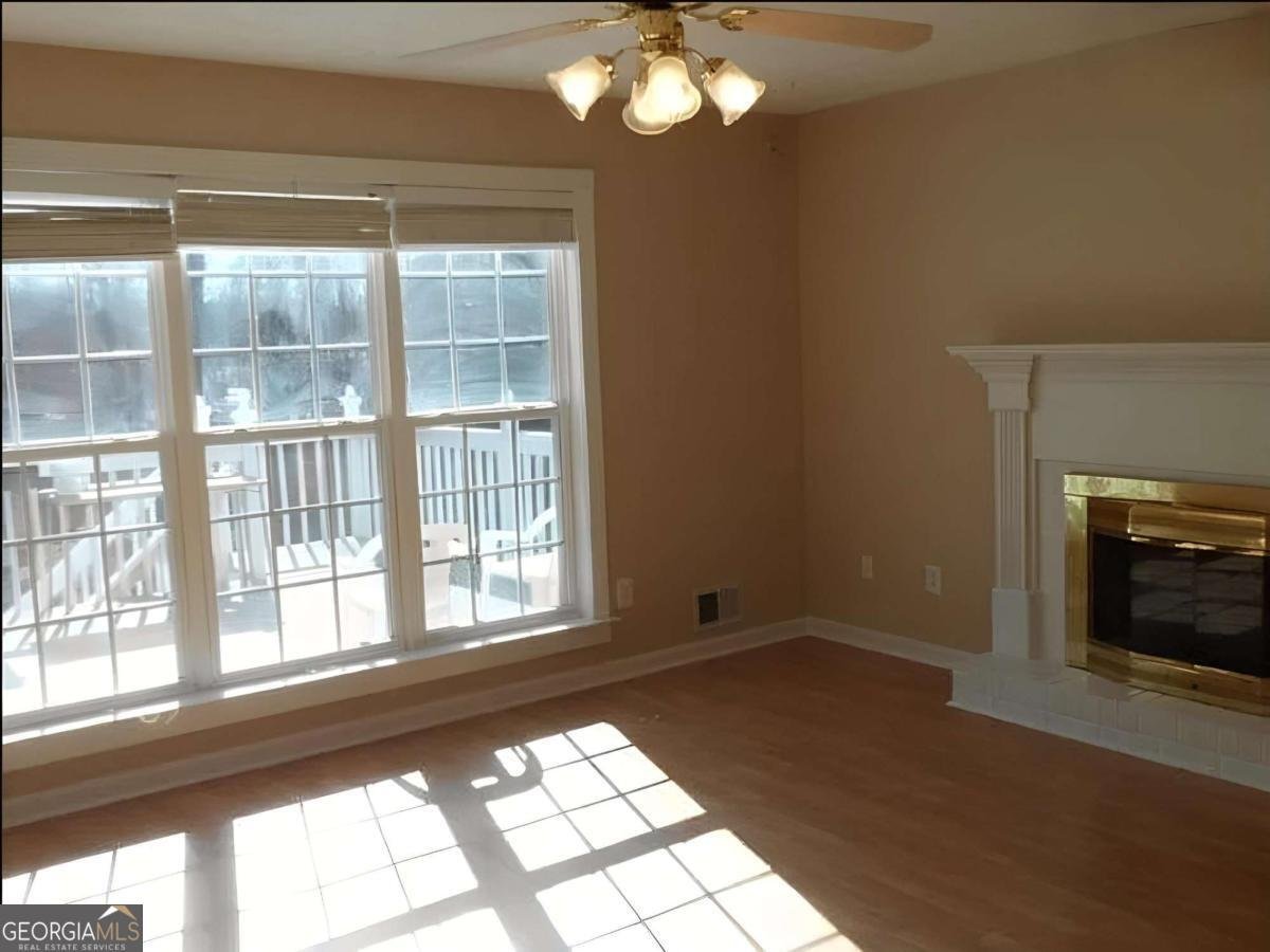 1402 PICKETS Court Conyers - 2