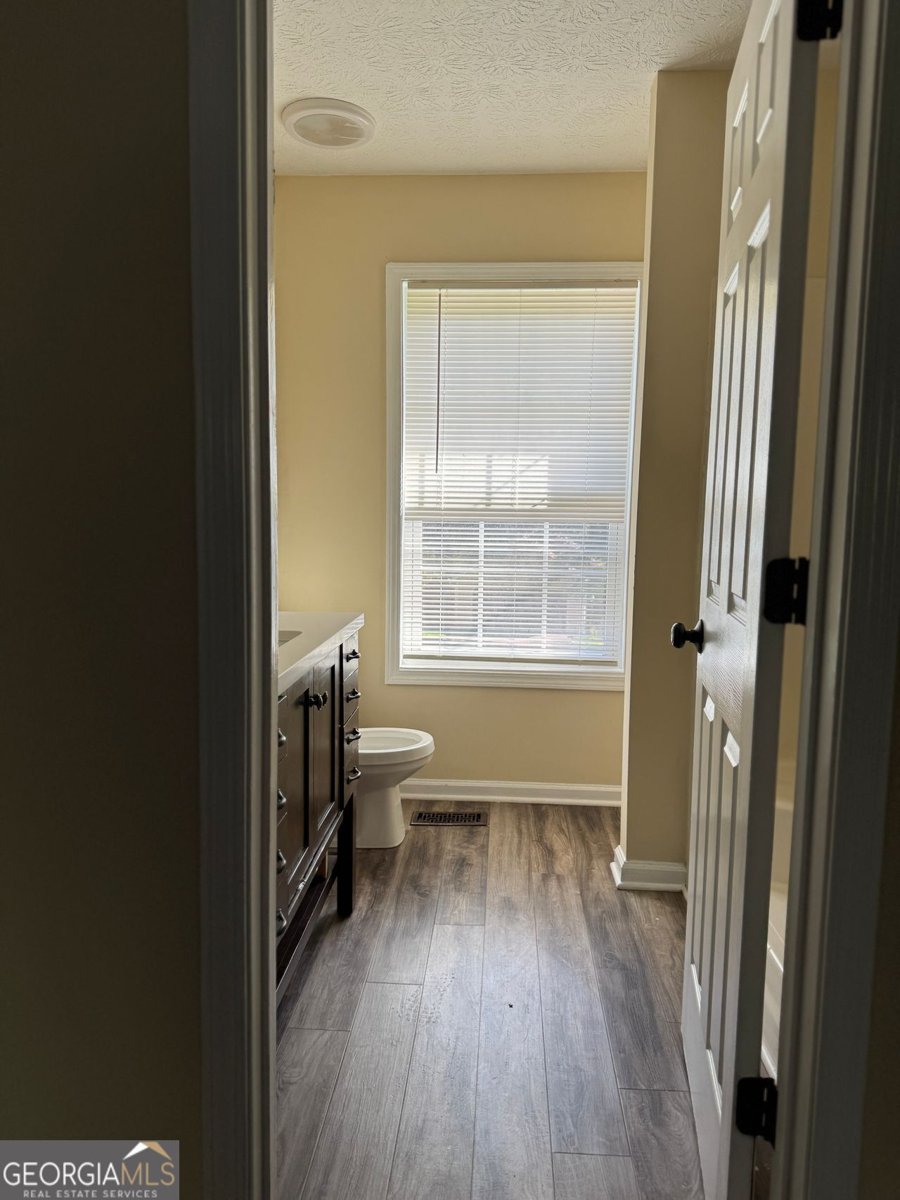 4425 BOULDER SPRINGS Cove Ellenwood - 4