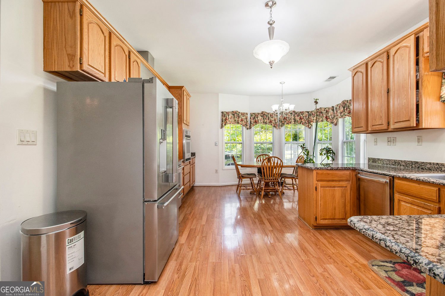 1600 Glenview Drive Atlanta - 23