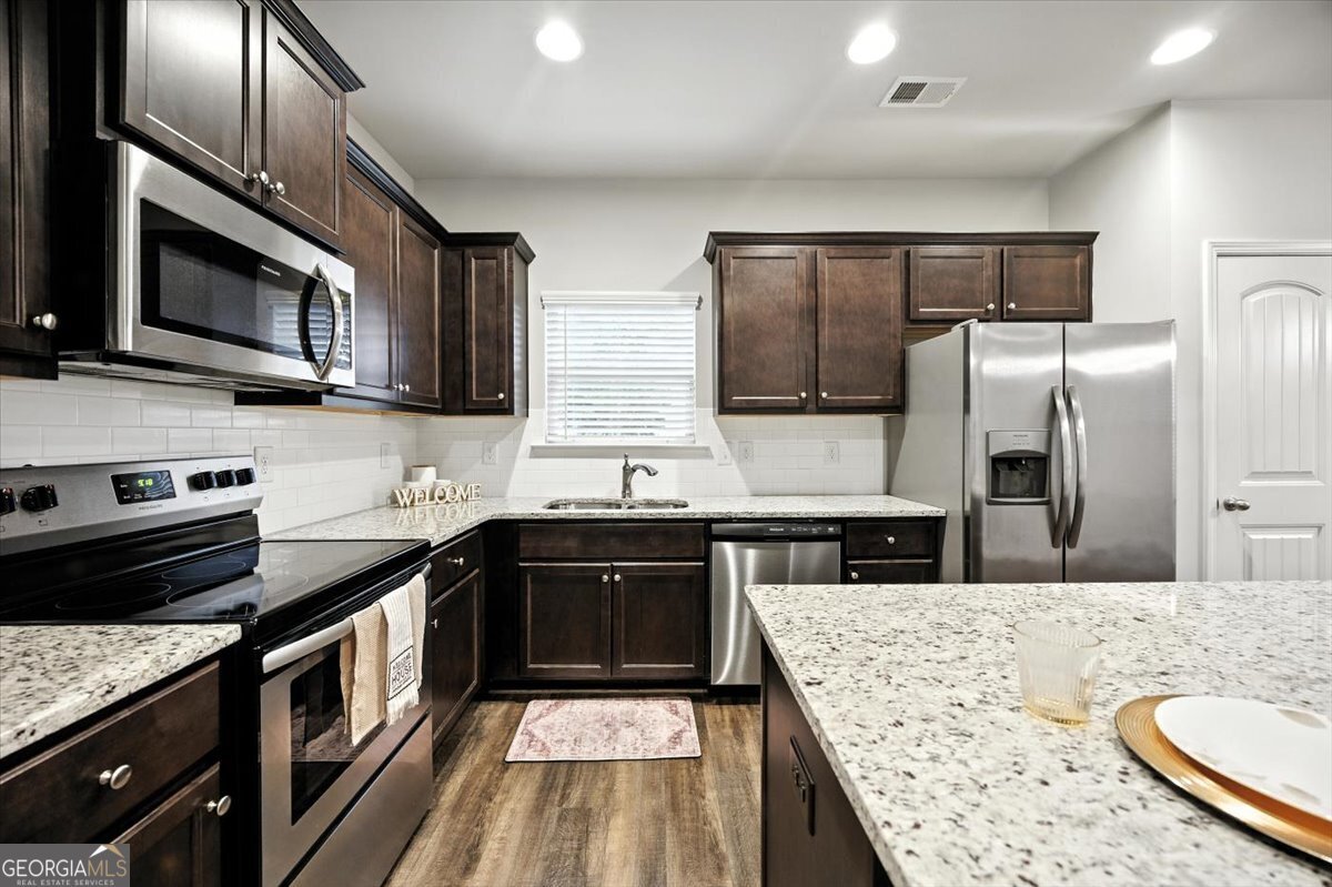 196 Amelia Drive Byron - 2