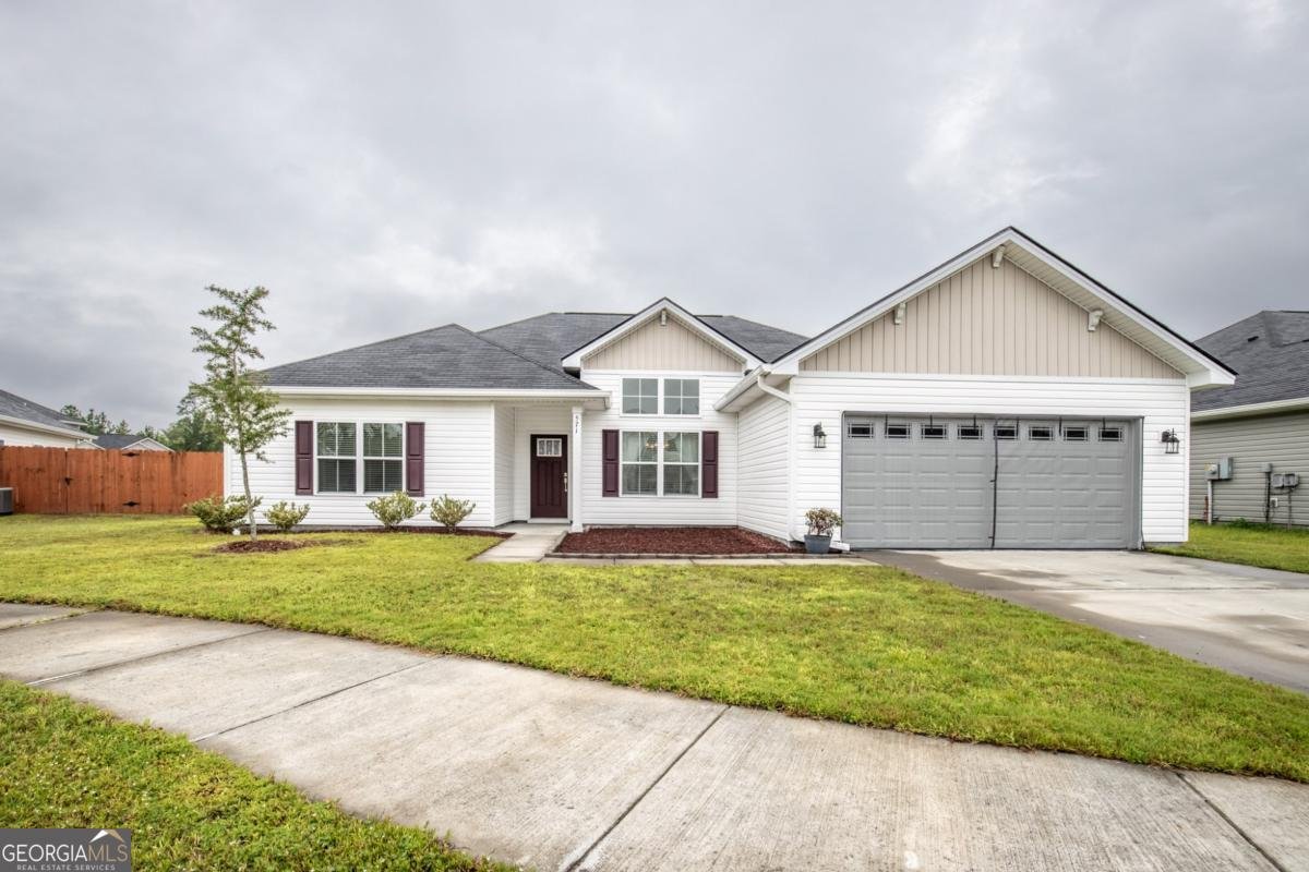 571 Rutledge Drive Hinesville - 1