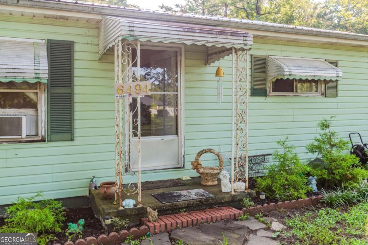 6494 Hwy 124 Hoschton - 6