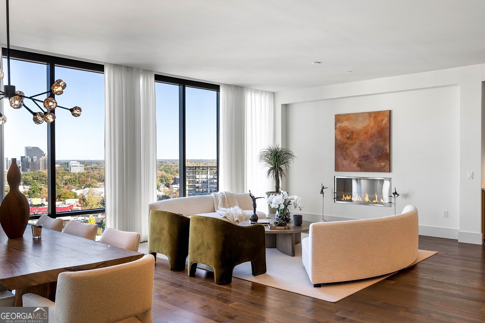 3107 Peachtree Road Atlanta - 3