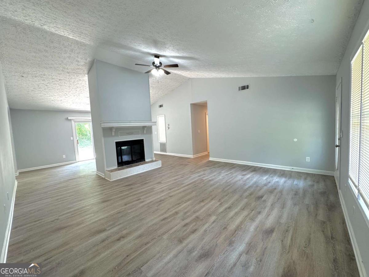 321 Knollwood Lane Woodstock - 4