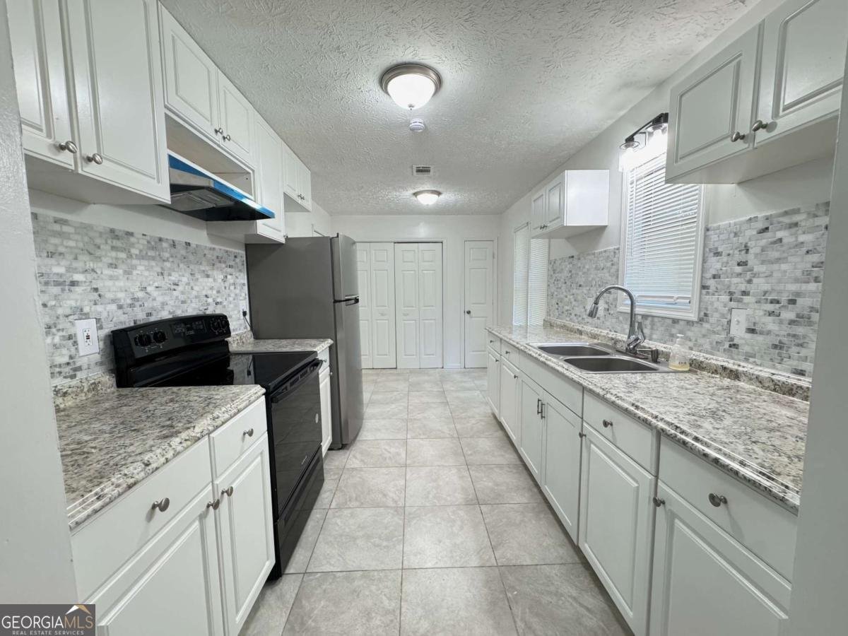 321 Knollwood Lane Woodstock - 8