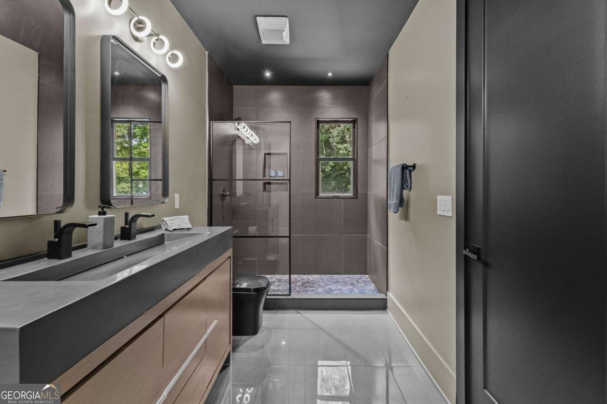 737 Conway Drive Atlanta - 14