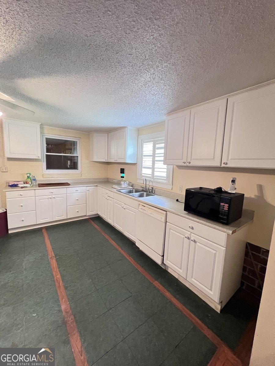 304 Butler Drive Brunswick - 27