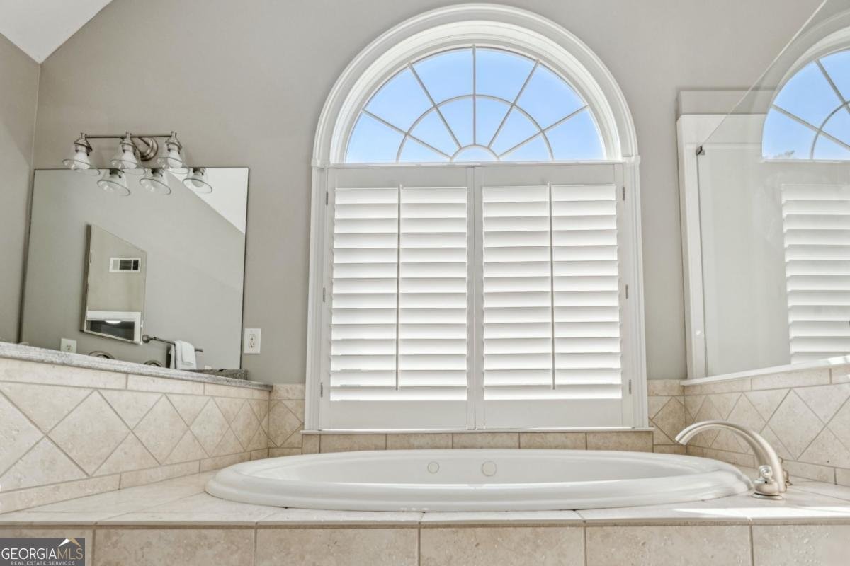 6717 Great Water Drive Flowery Branch - 23