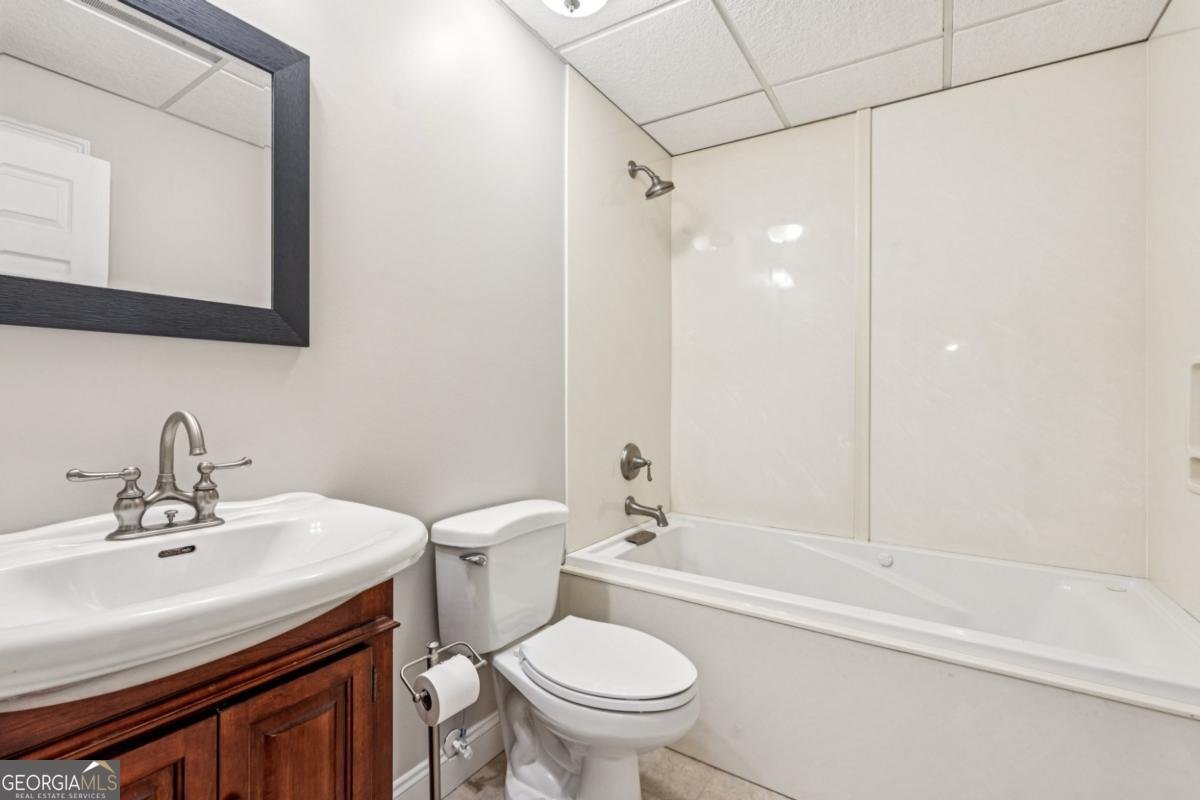 6717 Great Water Drive Flowery Branch - 33