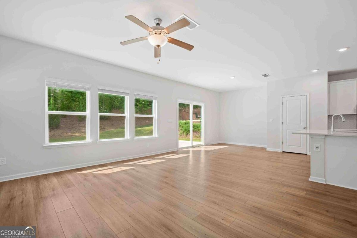 279 Wells Circle Canton - 11