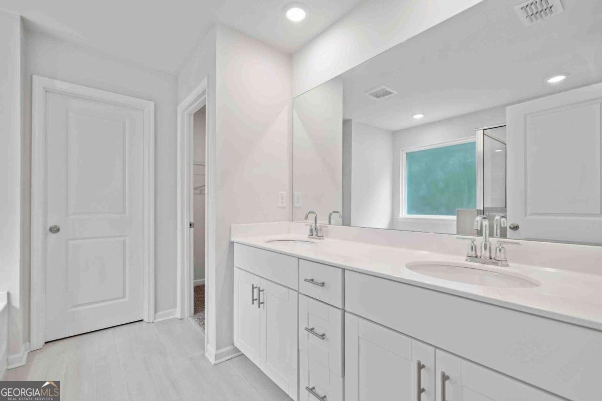 279 Wells Circle Canton - 27