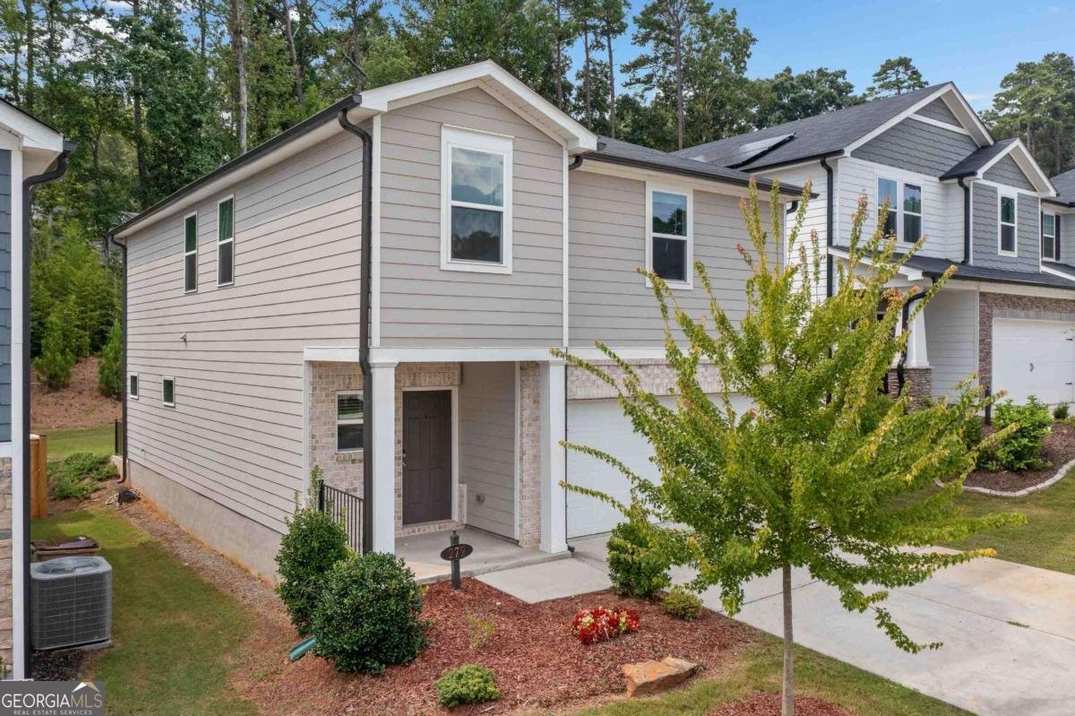 279 Wells Circle Canton - 3