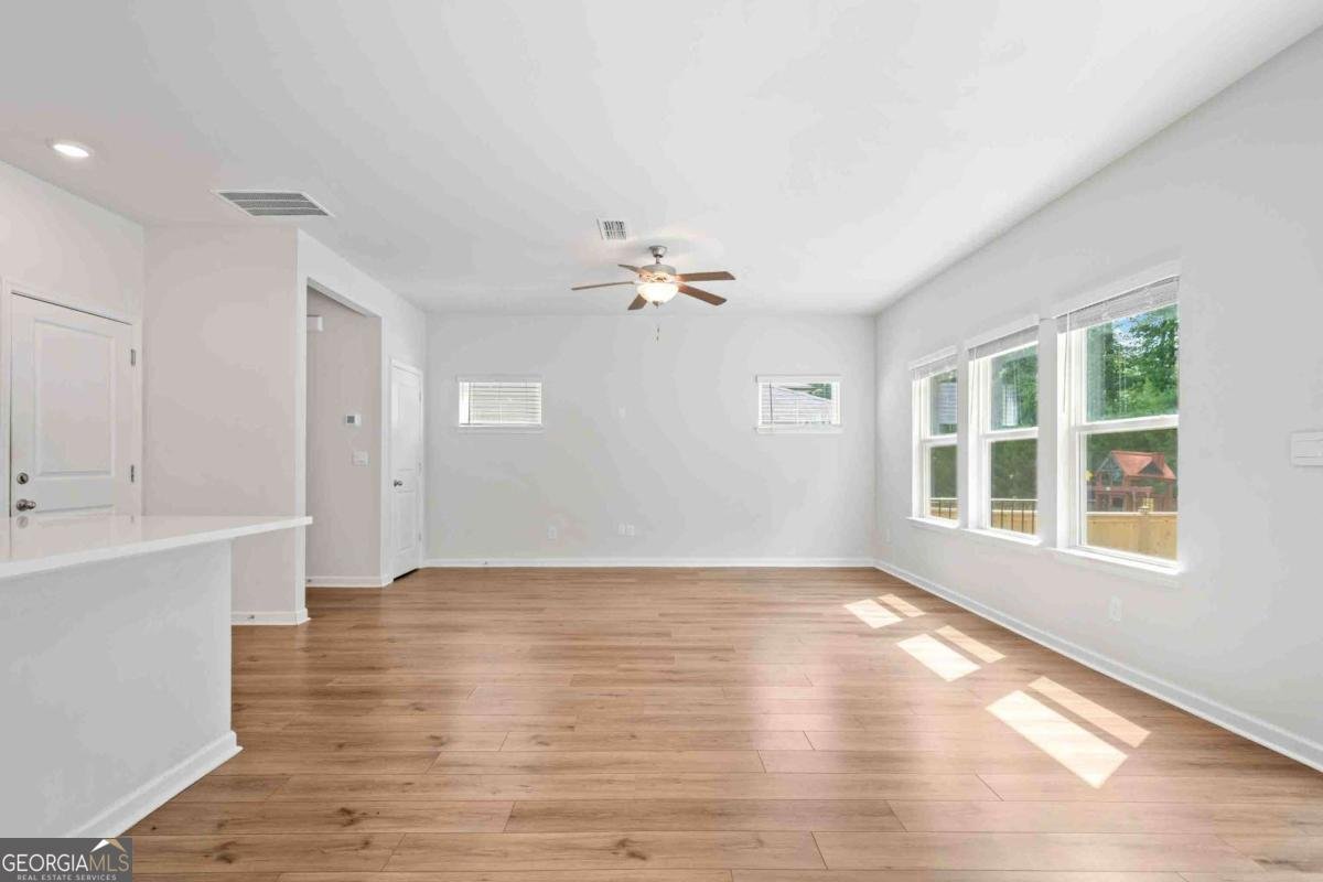 279 Wells Circle Canton - 9