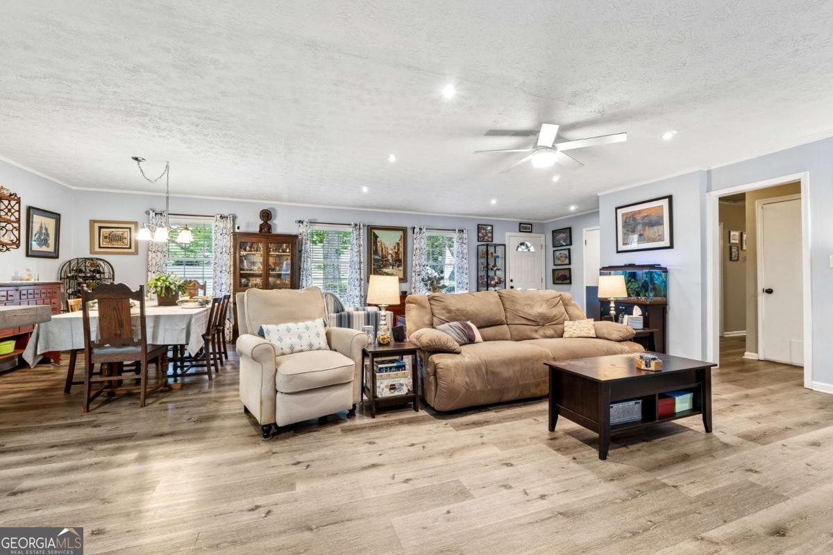 461 Little John Drive Lilburn - 10