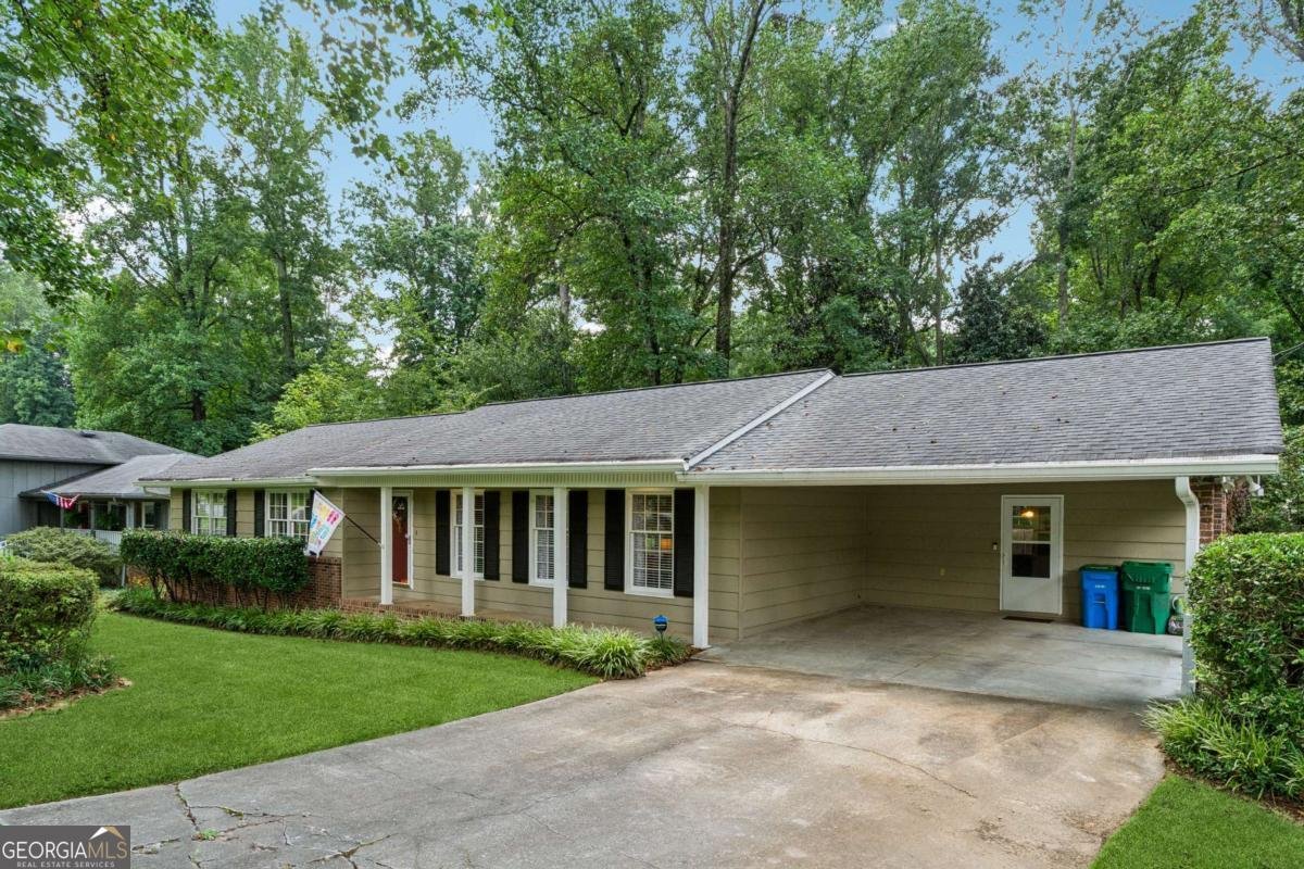 461 Little John Drive Lilburn - 2
