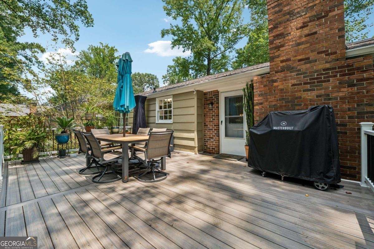 461 Little John Drive Lilburn - 32