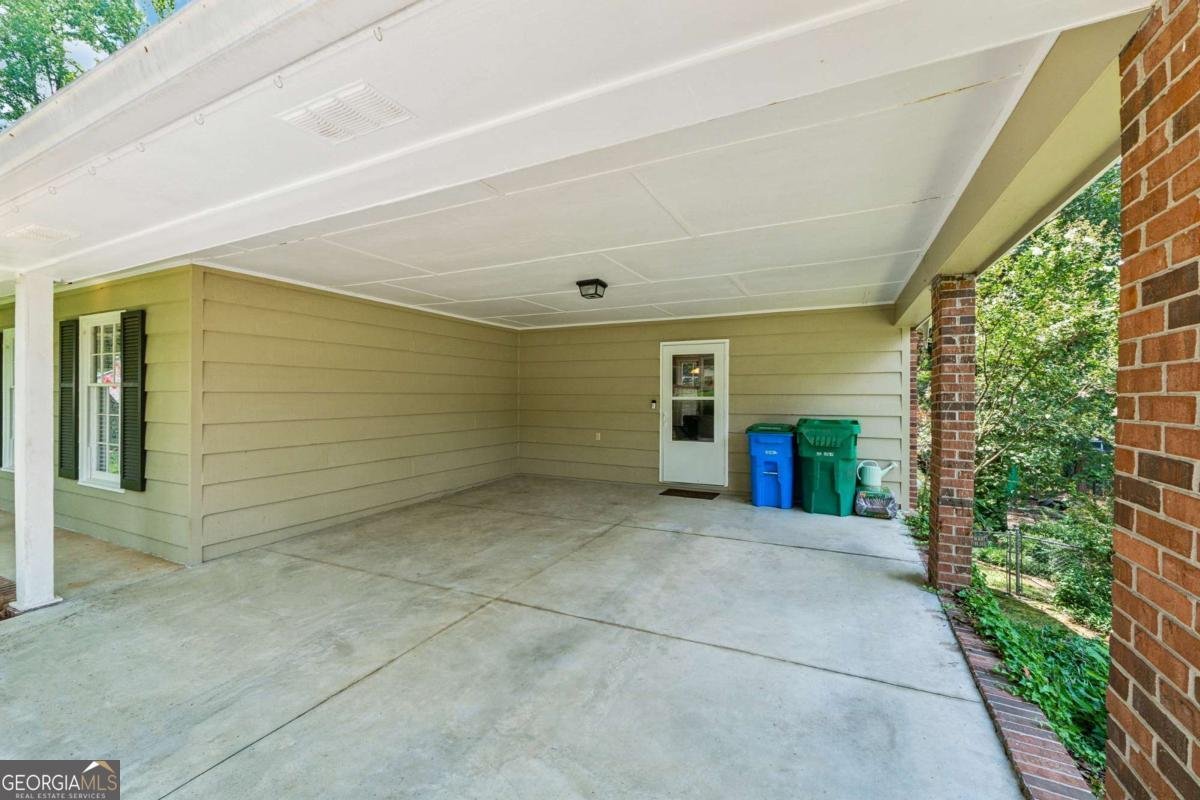 461 Little John Drive Lilburn - 37