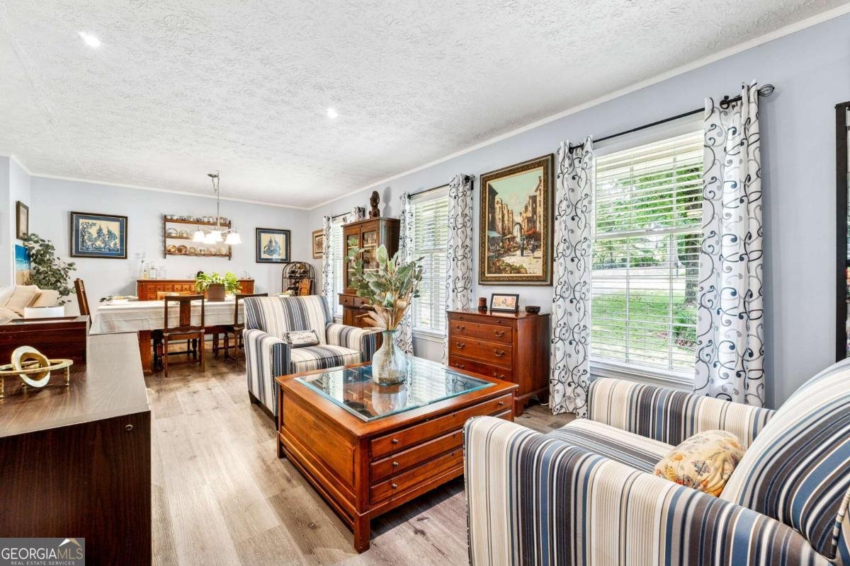 461 Little John Drive Lilburn - 5
