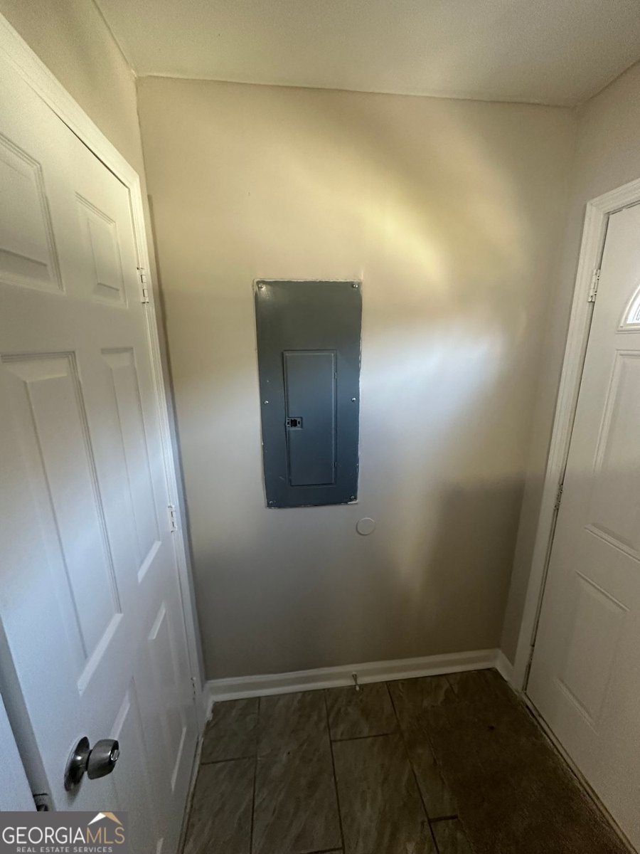 1457 Richland Road Atlanta - 3