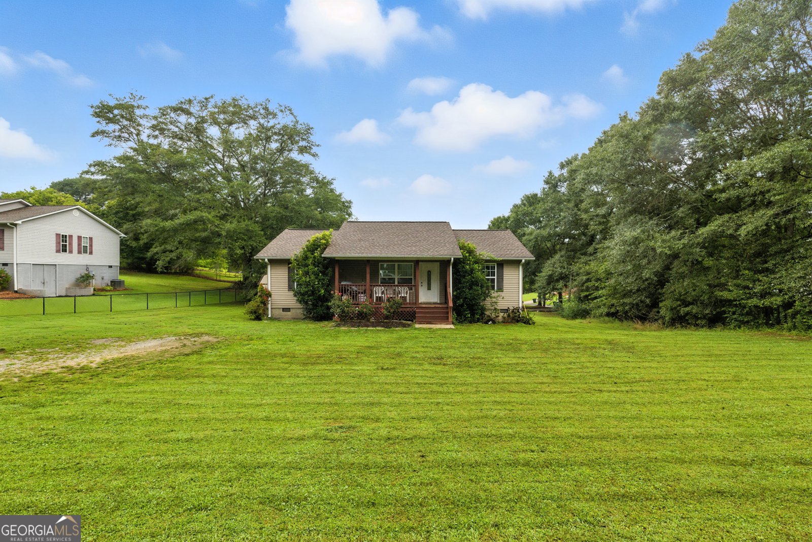 551 Waters Street Clarkesville - 26