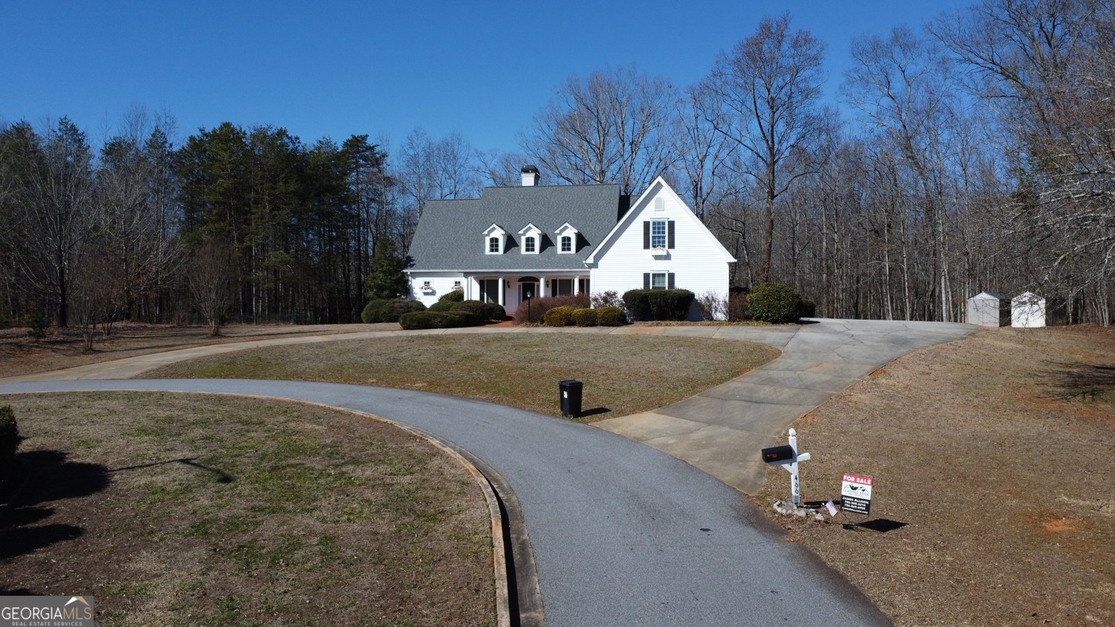 466 Bonnie Pearl Lane Cleveland - 2