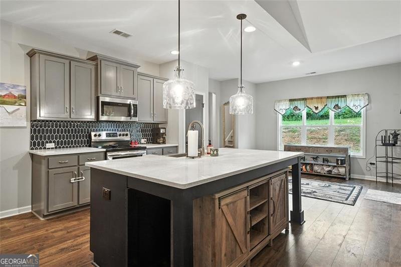 6934 Highway 100 Buchanan - 8