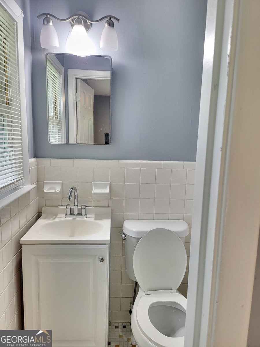 137 HILLCREST Drive Austell - 22