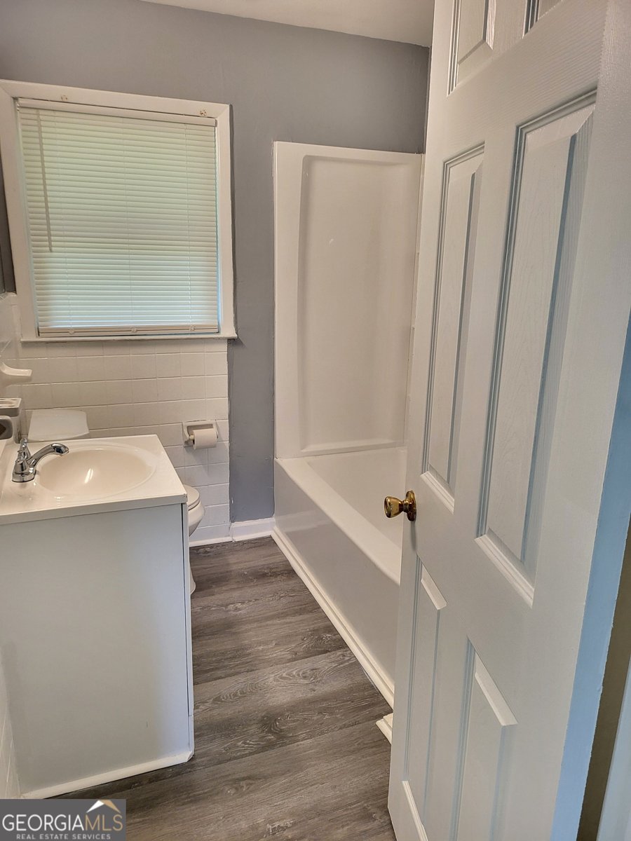 137 HILLCREST Drive Austell - 23