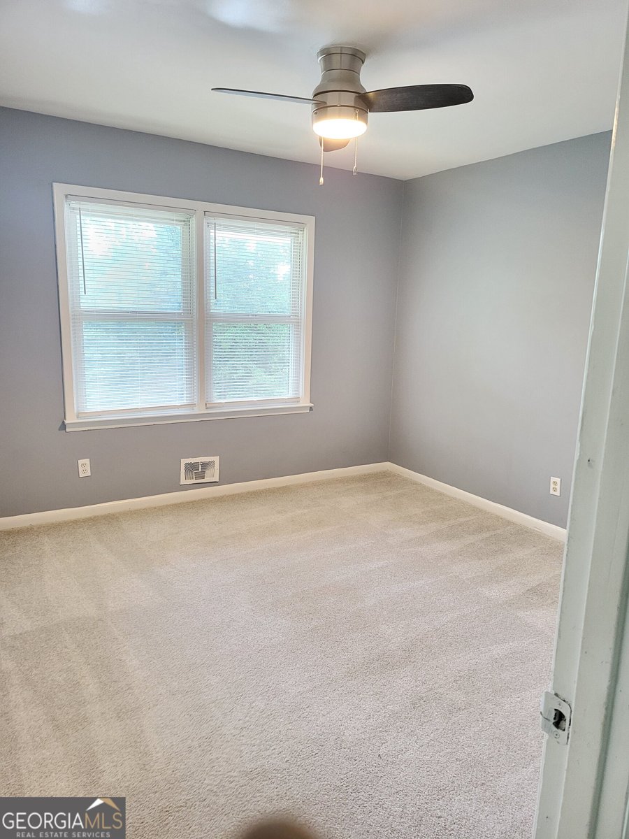 137 HILLCREST Drive Austell - 26