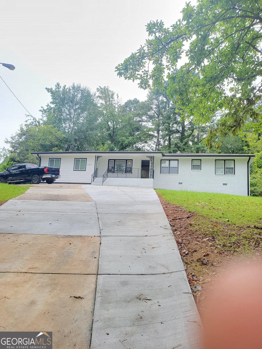 137 HILLCREST Drive Austell - 29