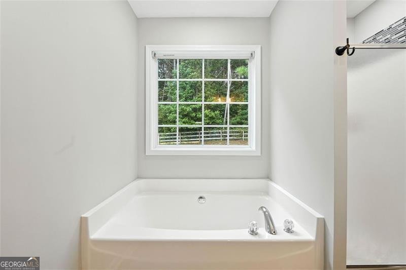 302 WHITE MARBLE Way Ball Ground - 26