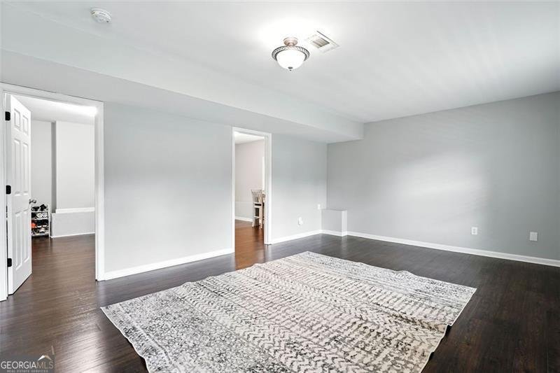 302 WHITE MARBLE Way Ball Ground - 35