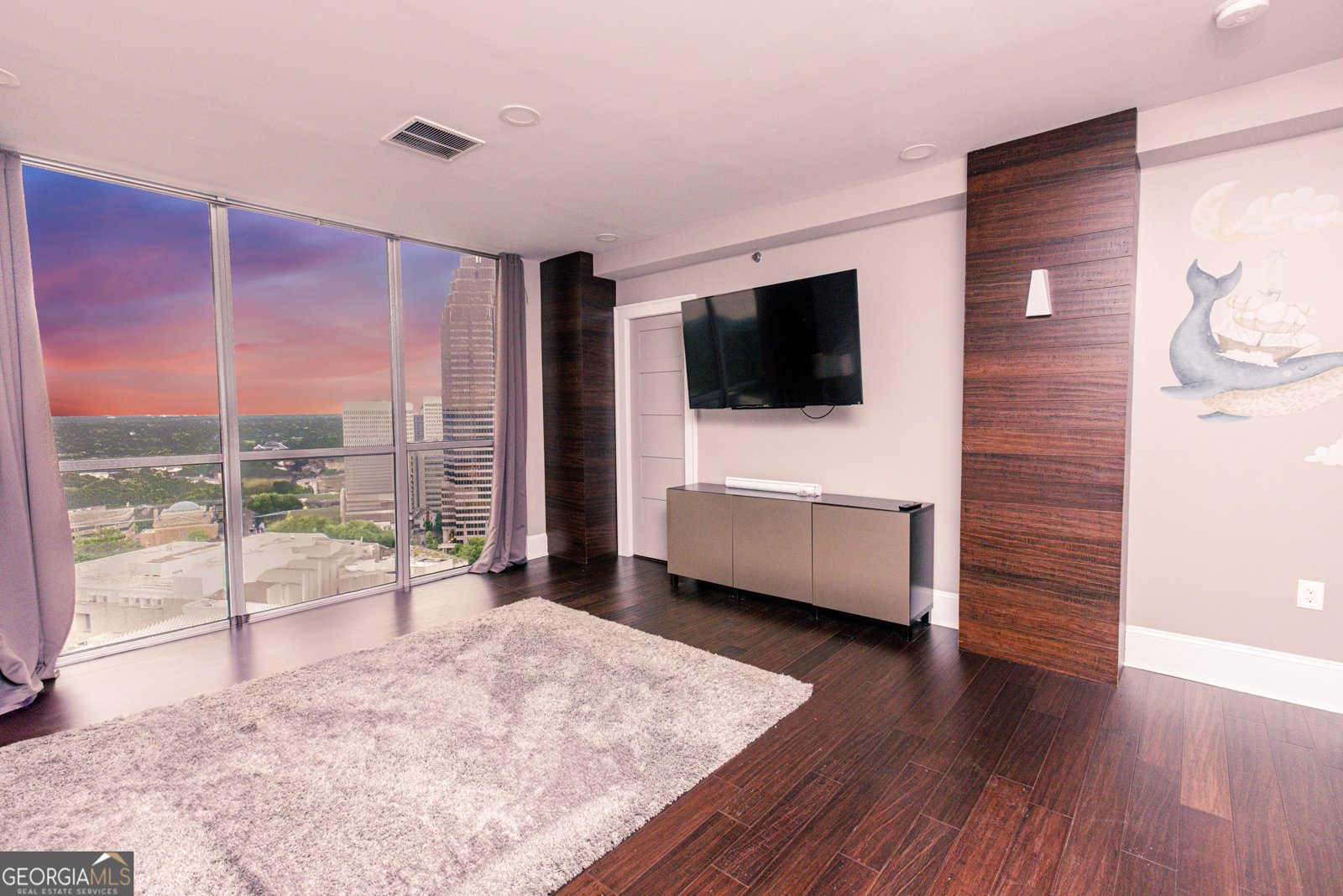 1280 Peachtree Street Atlanta - 29