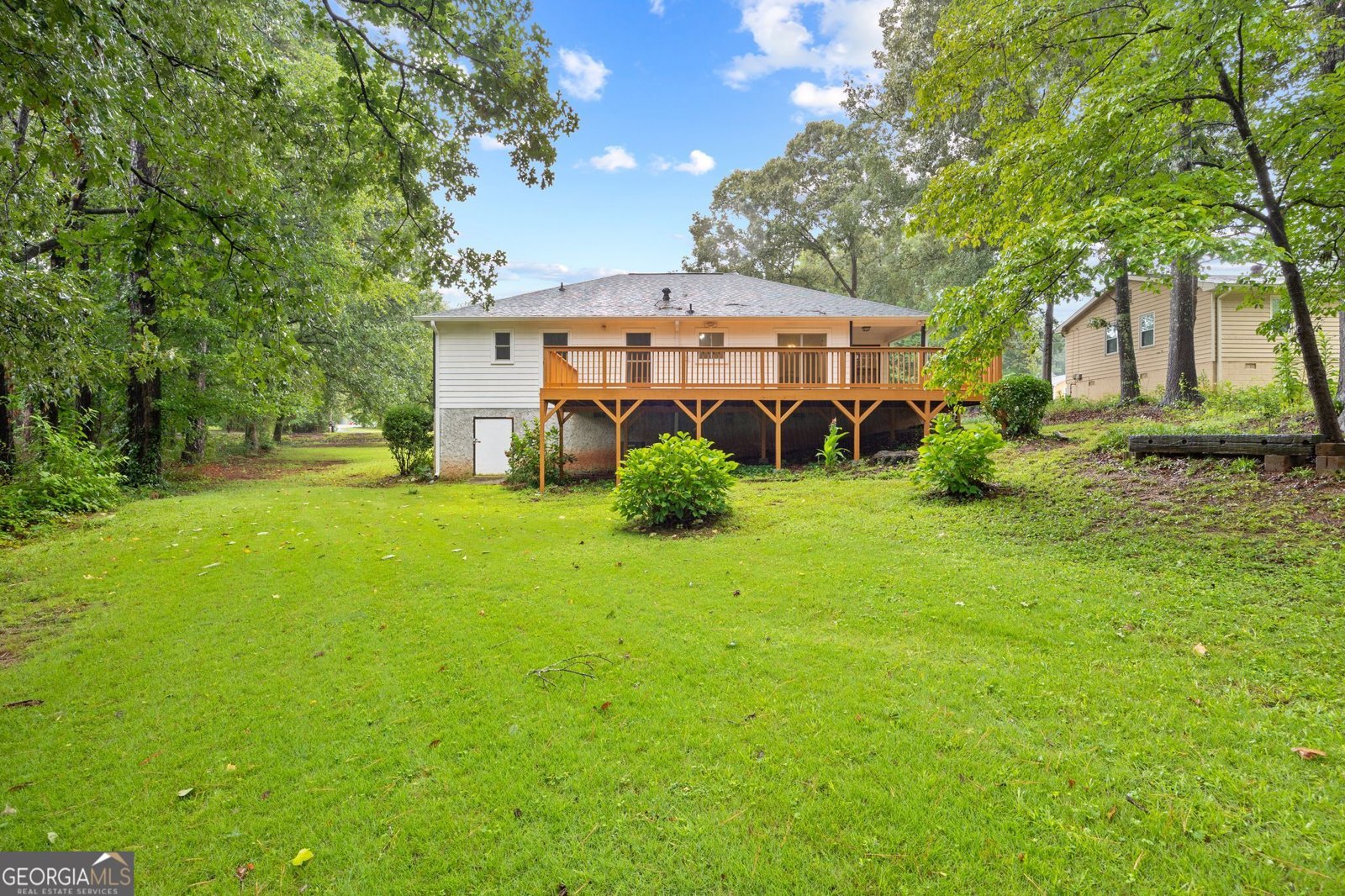 190 Helen Lane Stockbridge - 4