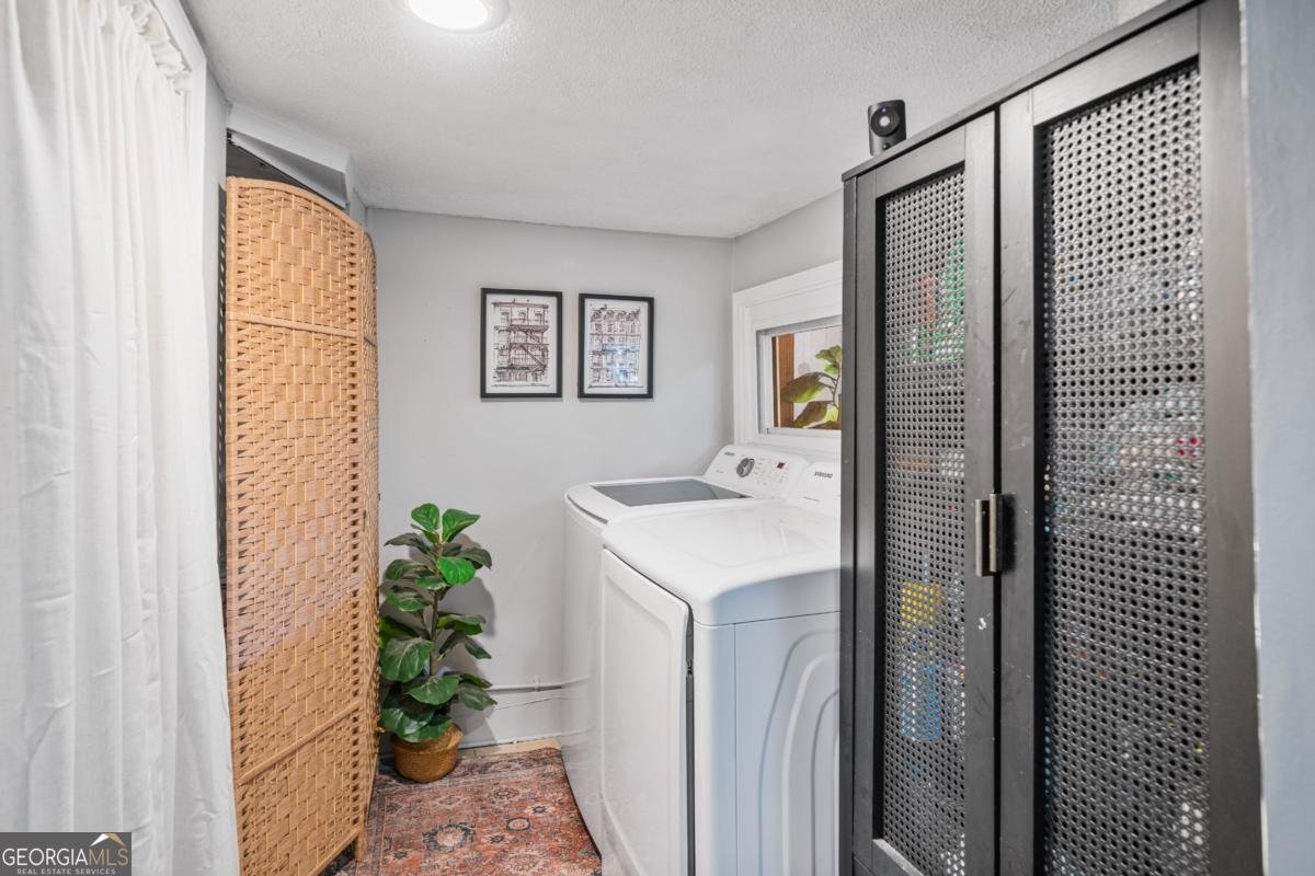 2152 Forrest Place Atlanta - 24