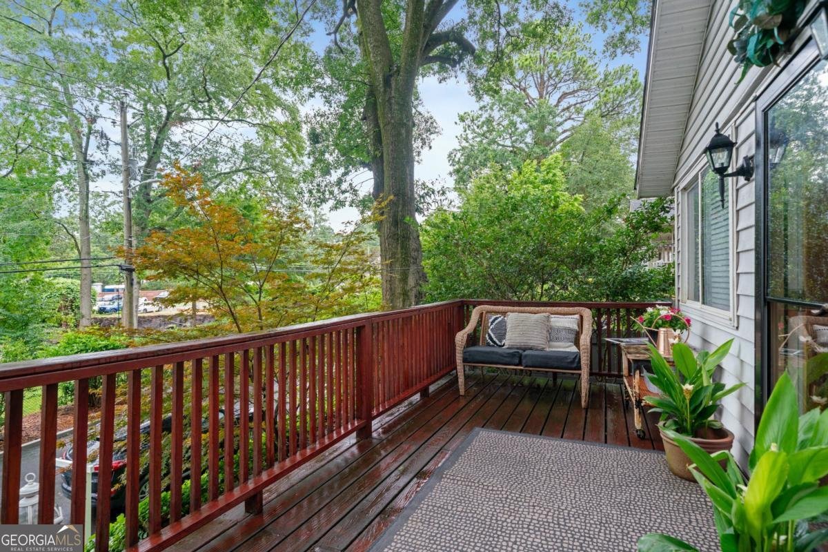 2152 Forrest Place Atlanta - 3