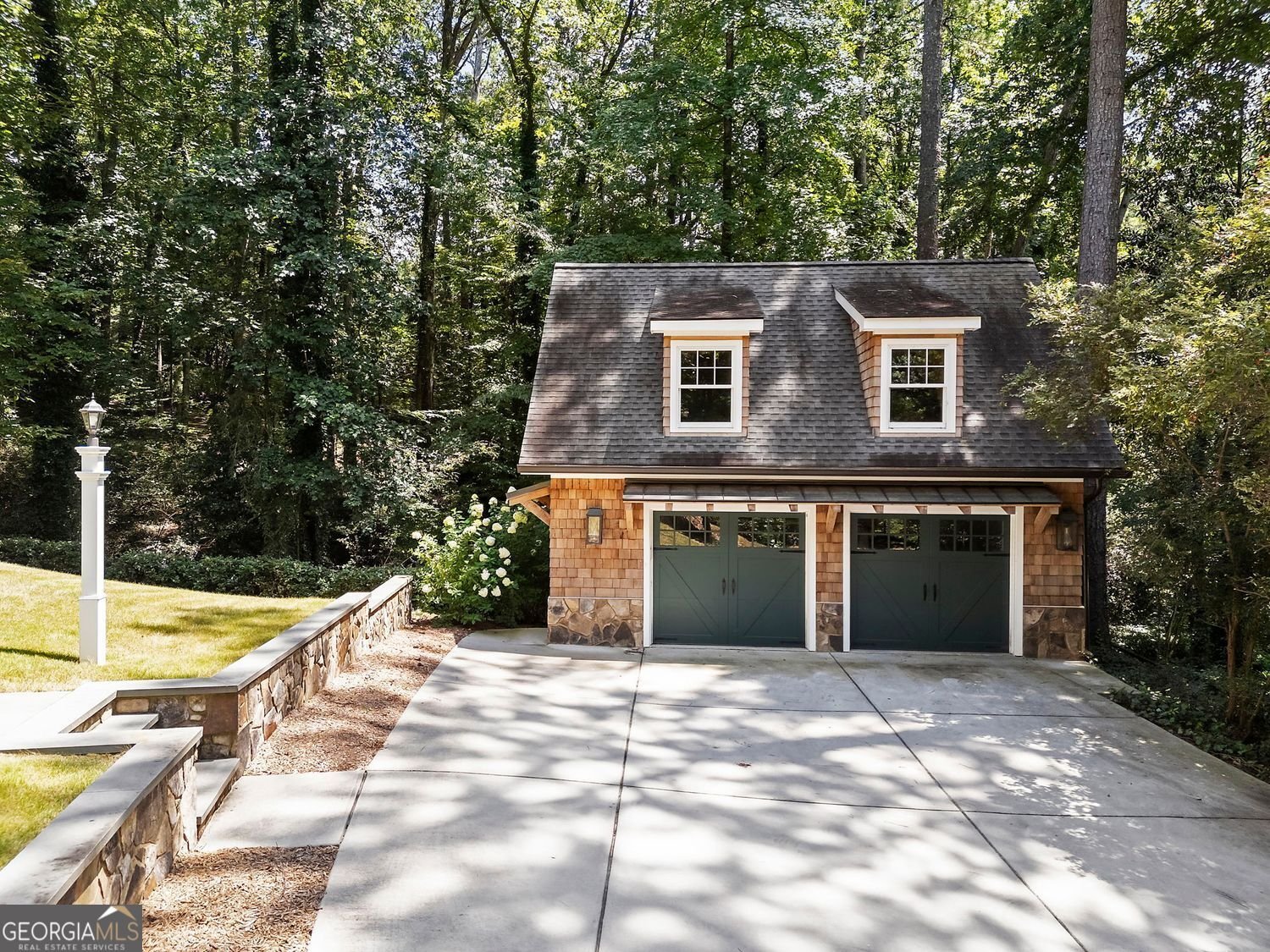 4555 Jettridge Drive Atlanta - 4