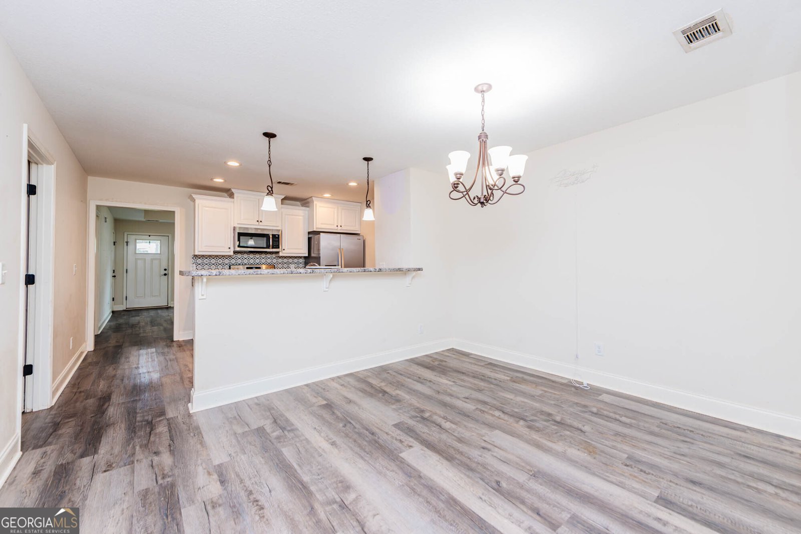 207 Washington Place Drive Perry - 14