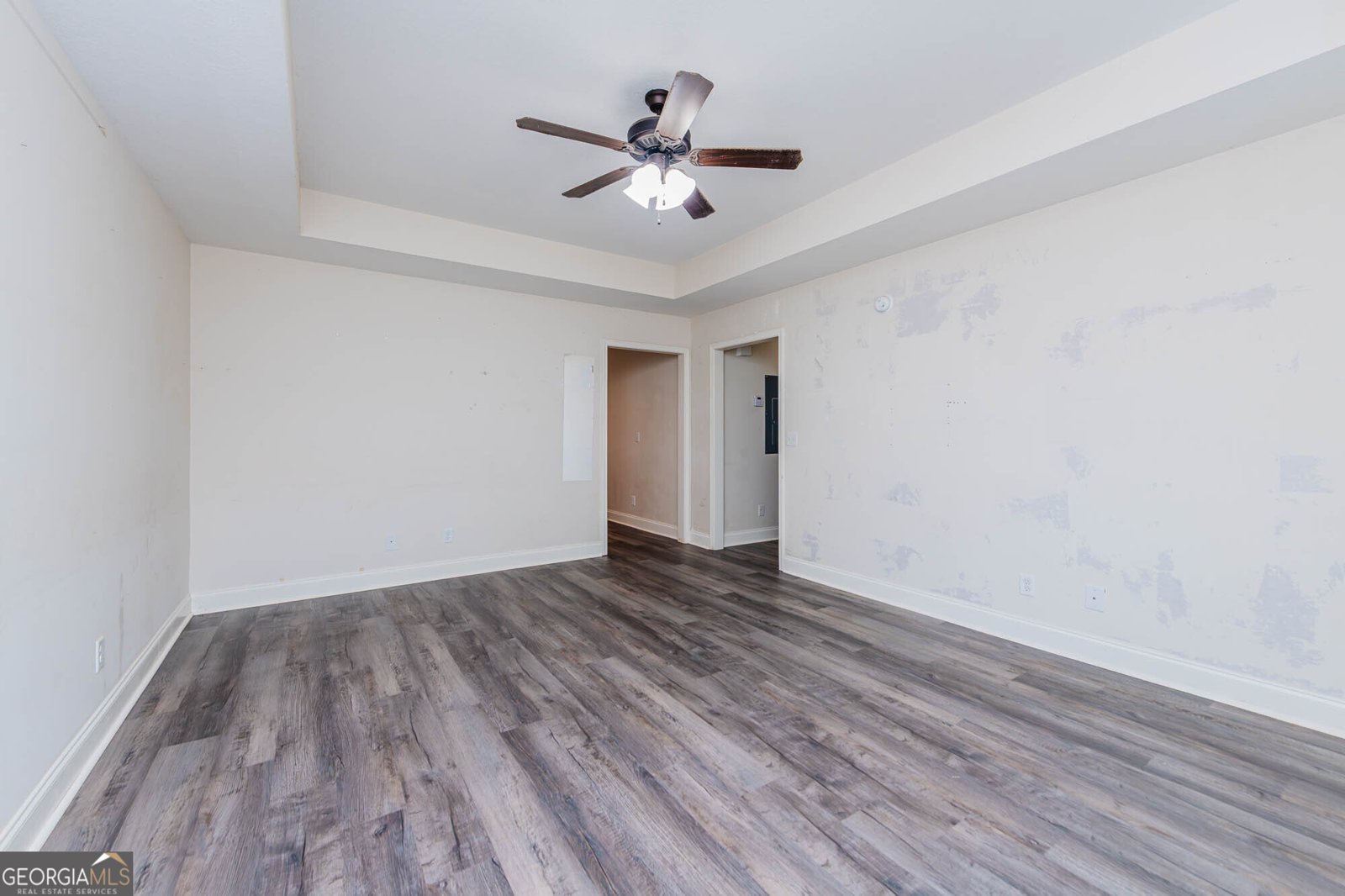 207 Washington Place Drive Perry - 27
