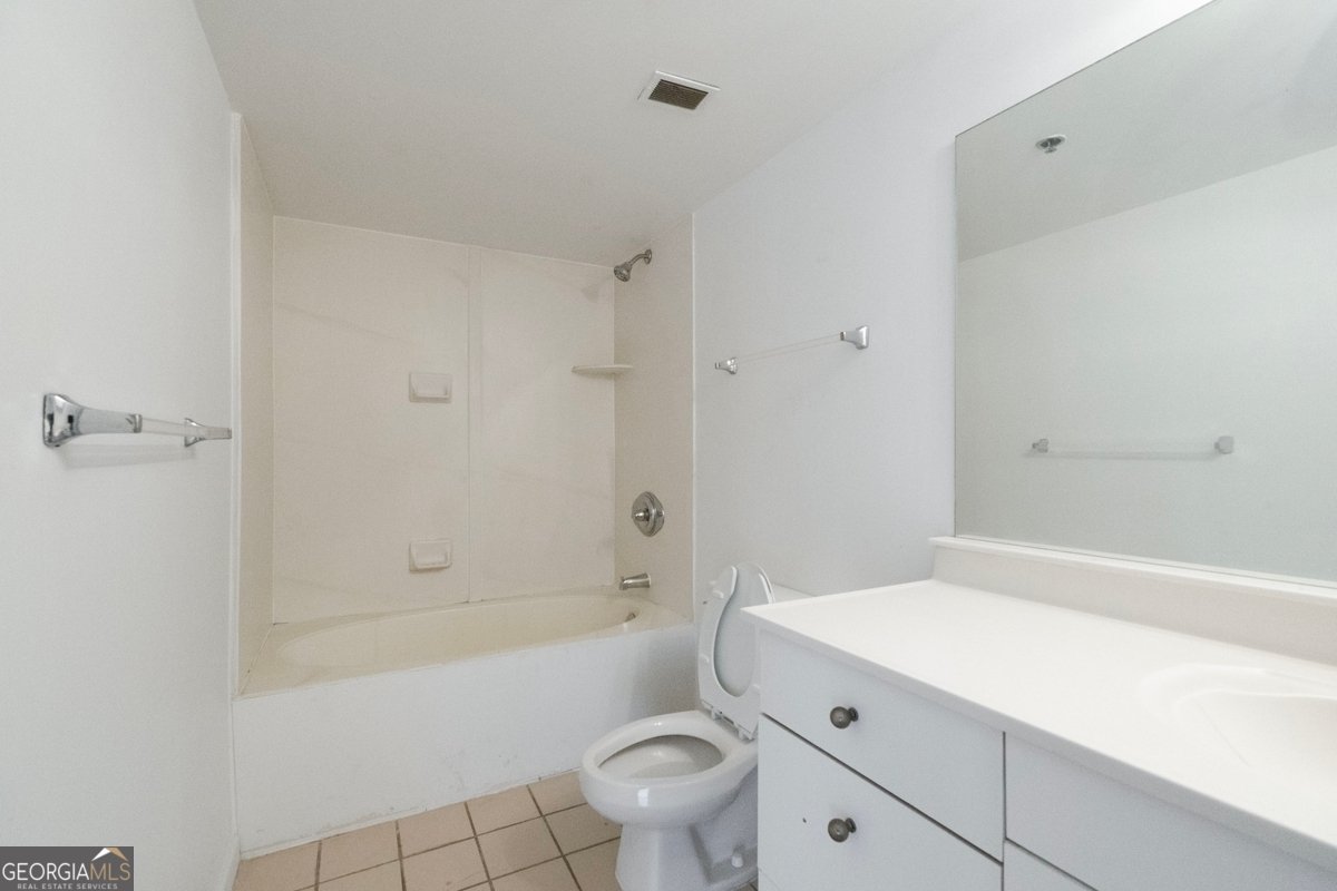 2870 Pharr Court South Atlanta - 13