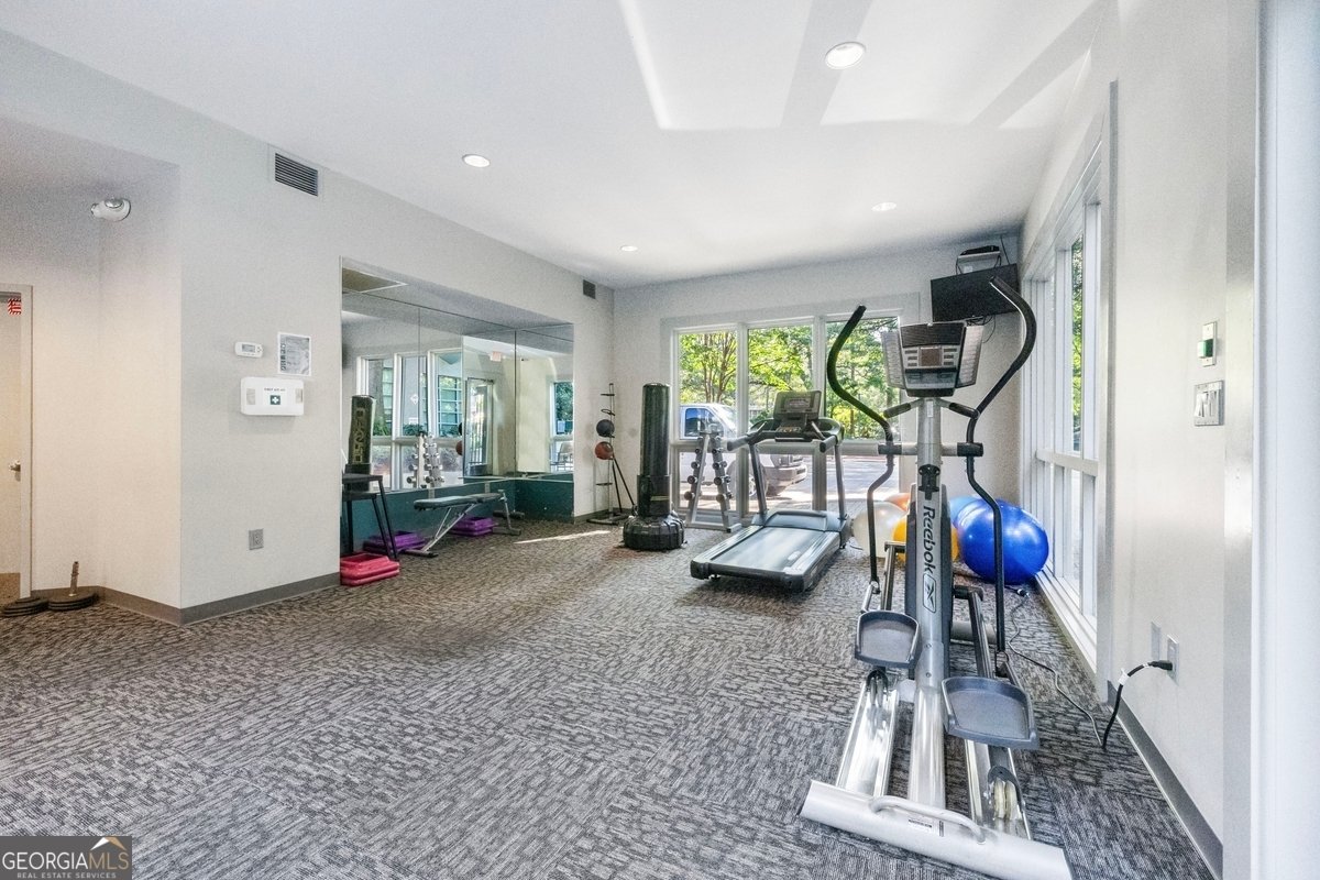 2870 Pharr Court South Atlanta - 21