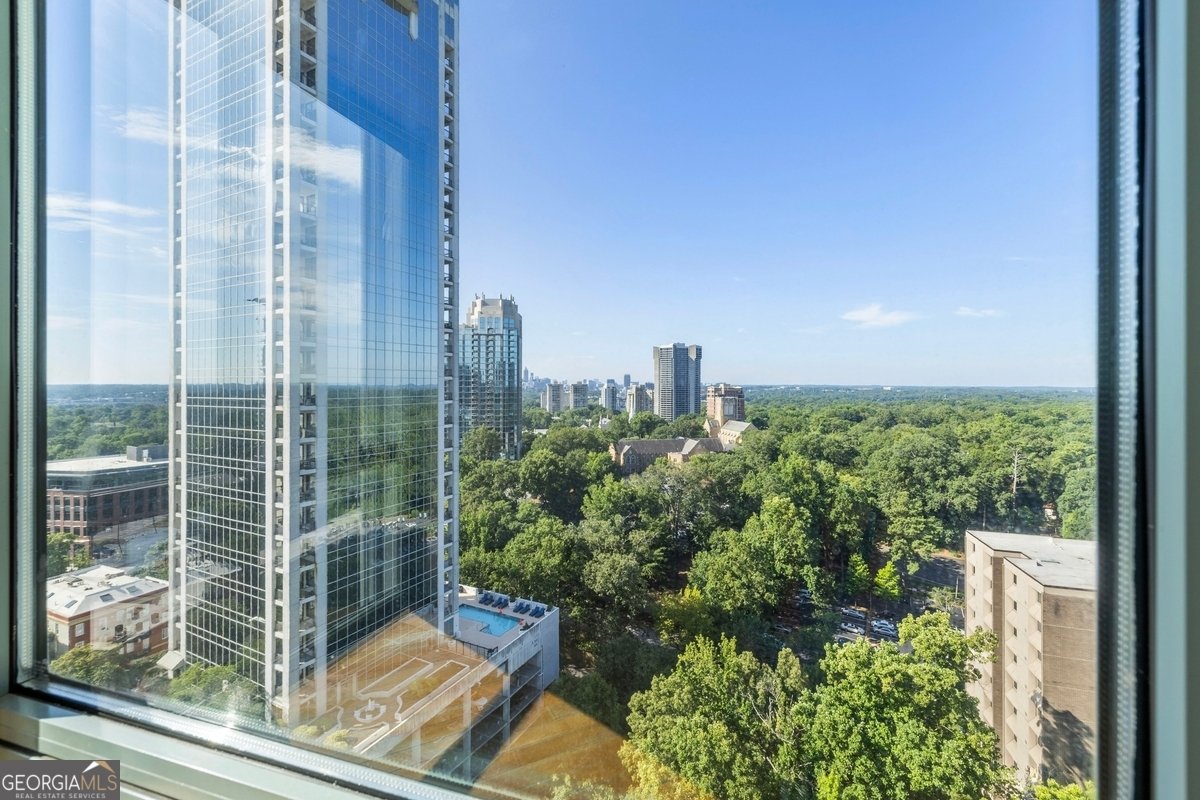 2870 Pharr Court South Atlanta - 22
