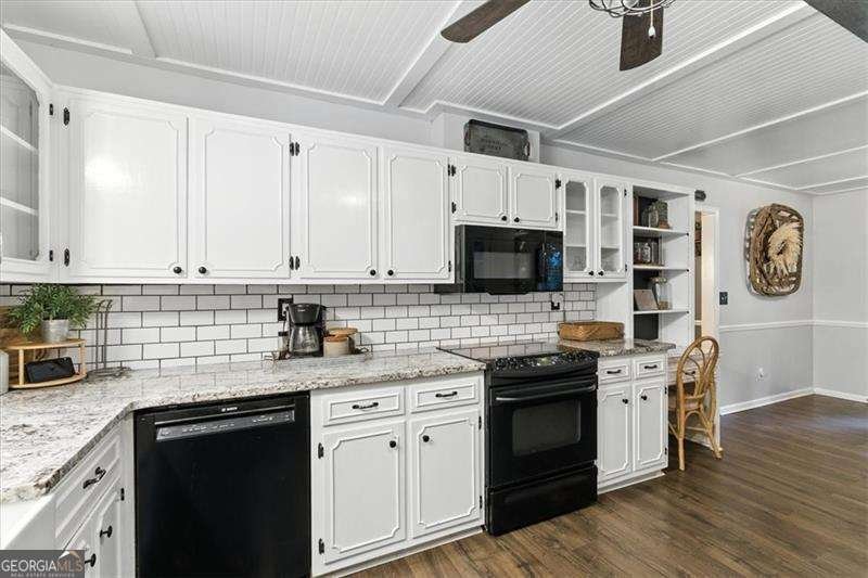 821 Prickett Lane Douglasville - 16