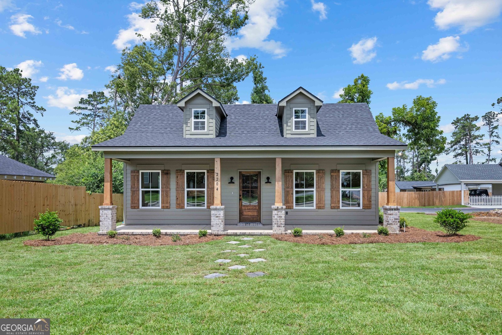 2204 Oak Street Valdosta - 1