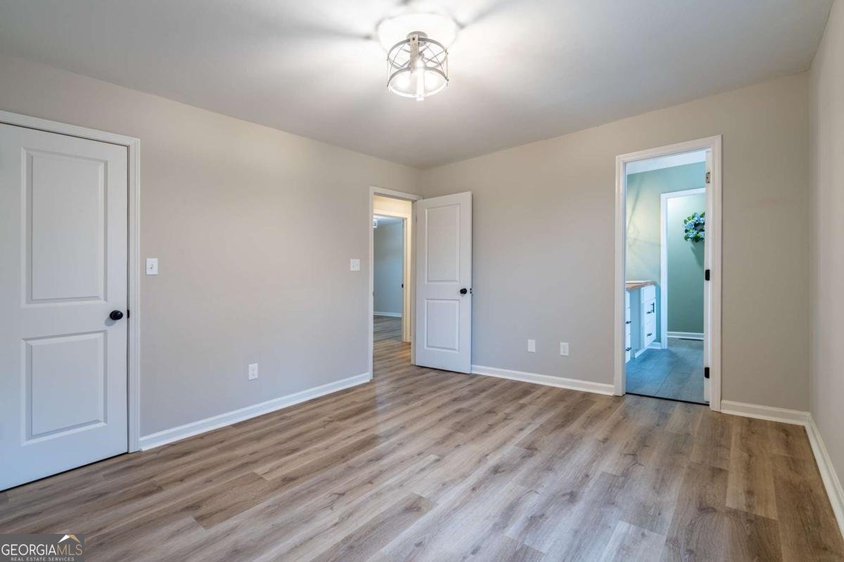 9 Woodberry Drive Silver Creek - 11