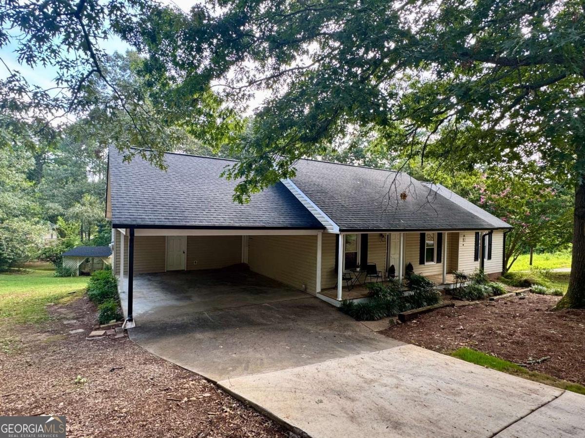 9 Woodberry Drive Silver Creek - 3
