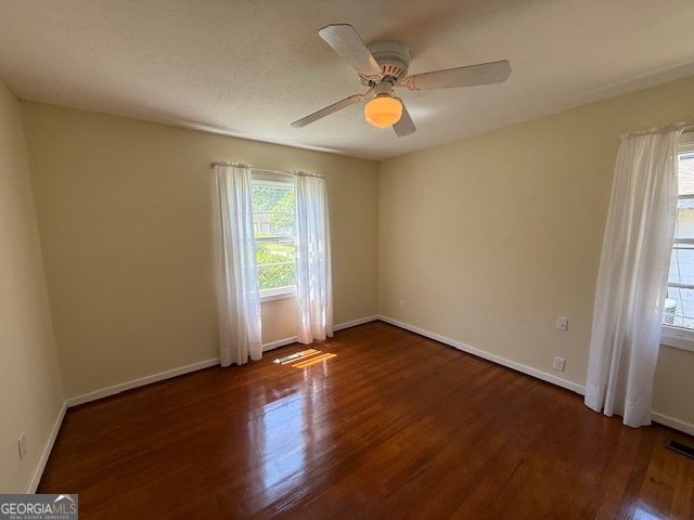 704 Lausanne Valdosta - 38