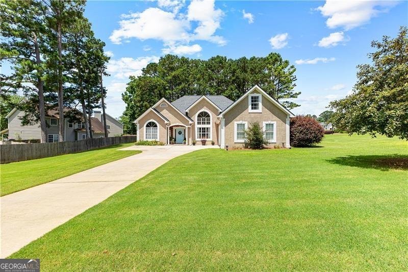 215 Fieldston Way Newnan - 2