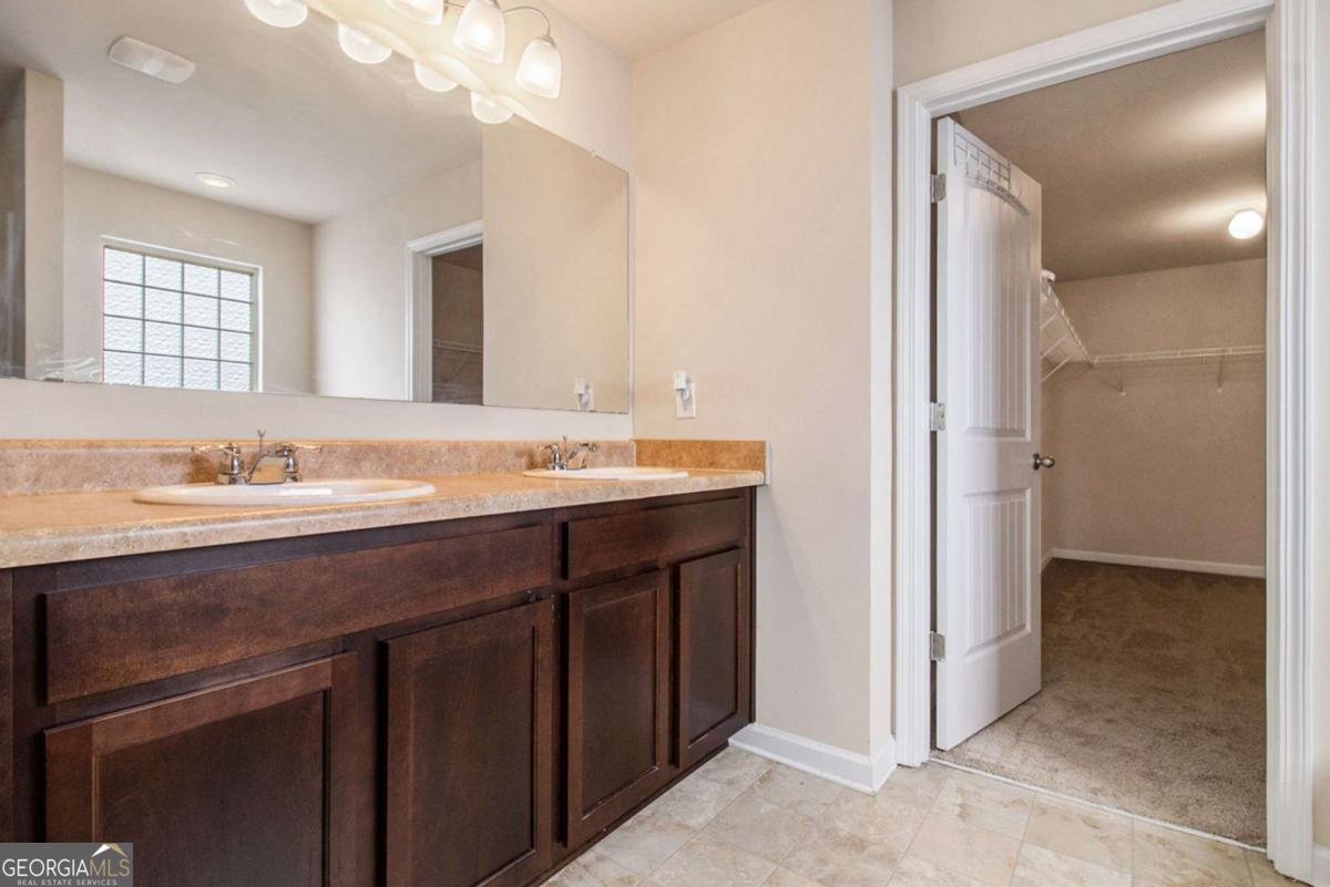 240 Shaker Hollow Drive Mcdonough - 1